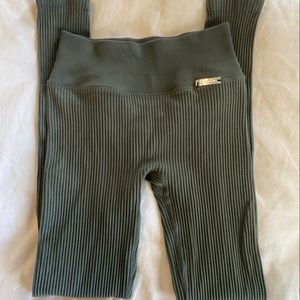 Bombshell Sportswear Ribbed Leggings